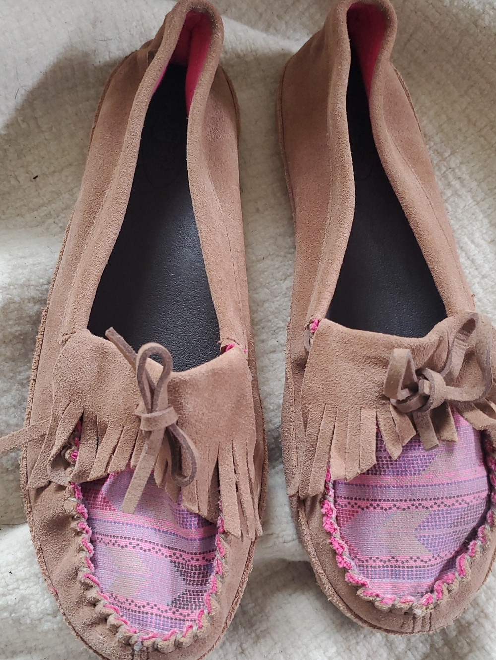 Sanuk Tan Suede Moccasins with Pink Patterned Toe